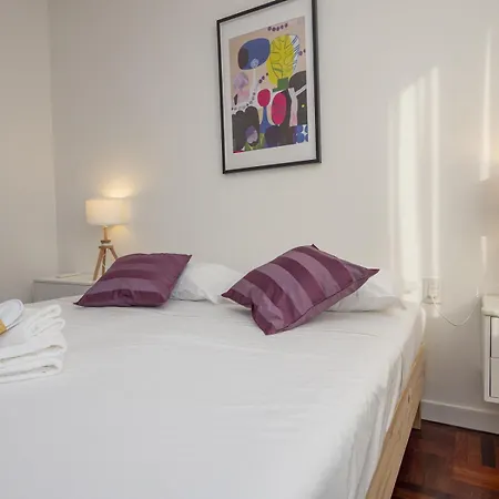 Modern 3 Bedroom With Balcony Steps From San Siro By Rentopolis Appartamento