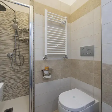 Modern 3 Bedroom With Balcony Steps From San Siro By Rentopolis Milán