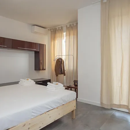 Modern 3 Bedroom With Balcony Steps From San Siro By Rentopolis Apartmán