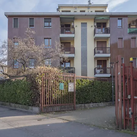Apartmán Modern 3 Bedroom With Balcony Steps From San Siro By Rentopolis