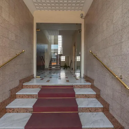 Lägenhet Modern 3 Bedroom With Balcony Steps From San Siro By Rentopolis *