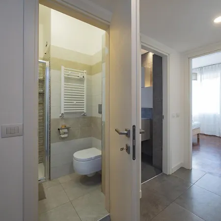 Modern 3 Bedroom With Balcony Steps From San Siro By Rentopolis Apartmán