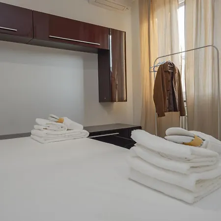 Modern 3 Bedroom With Balcony Steps From San Siro By Rentopolis Milán